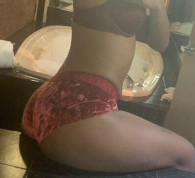 Slim hmu for One on One 🥹🤤😝💯Available day and night 💦😘Curvy Ass & Clean Pussy💋 ☎INCALL or OUTCALL💚CAR DATES❤ 24/7 right now